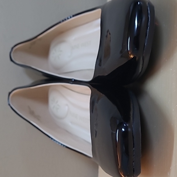 Nine West 9X9 Technology Black Patent Heels 2.5" Block Heels Size 7.5 NWOT - Picture 3 of 8